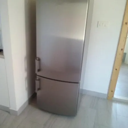 Modern Apartment Lumbarda